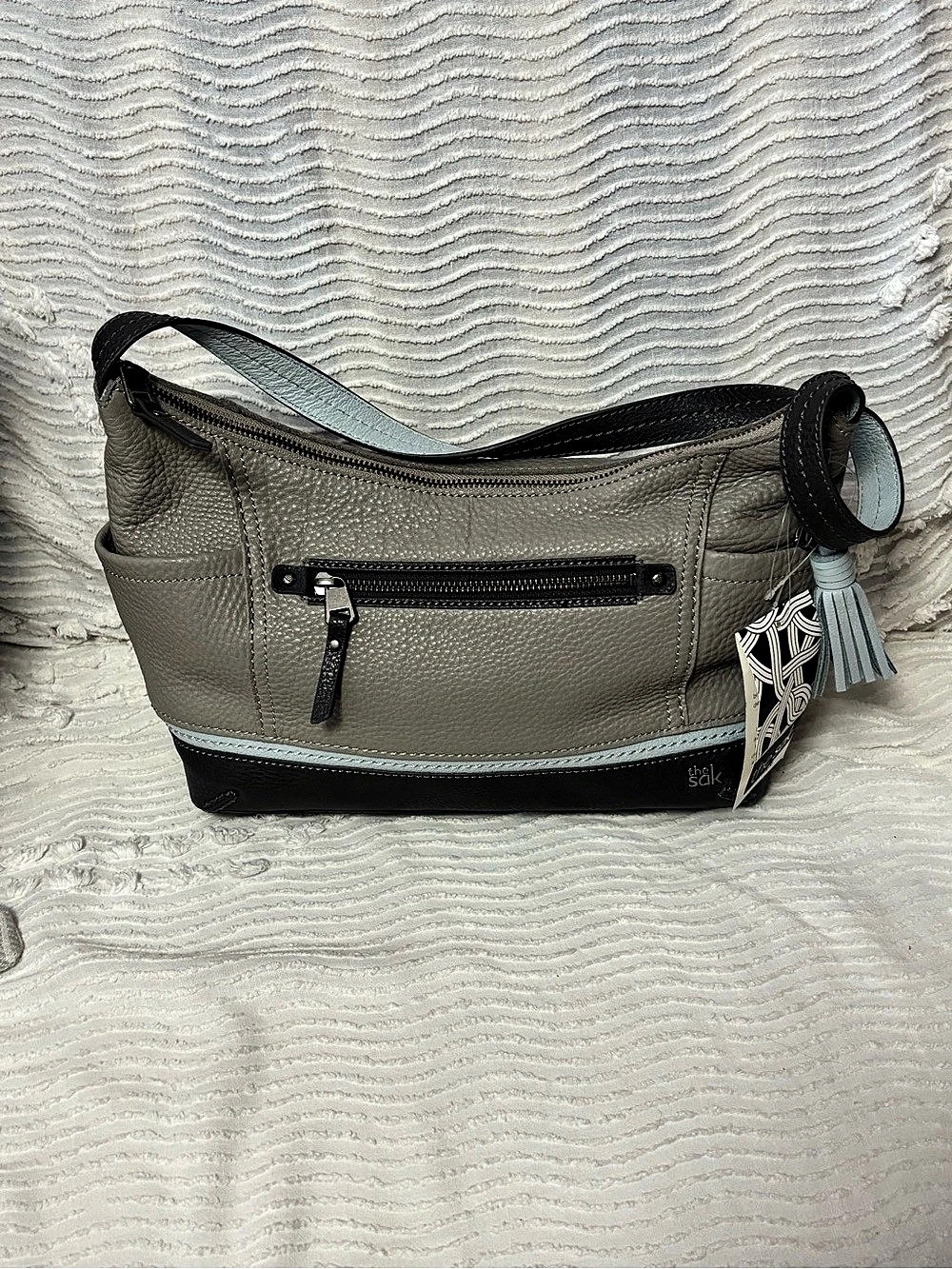 The Sak Kendra Sequoia Hobo Gray & Black Leather Shoulder Bag